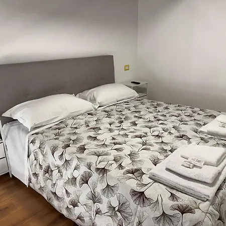 Gioia Apartment *